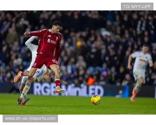 利兹联队英超球衣款式及球队历史介绍 利兹联队英超球衣款式及球队历史介绍